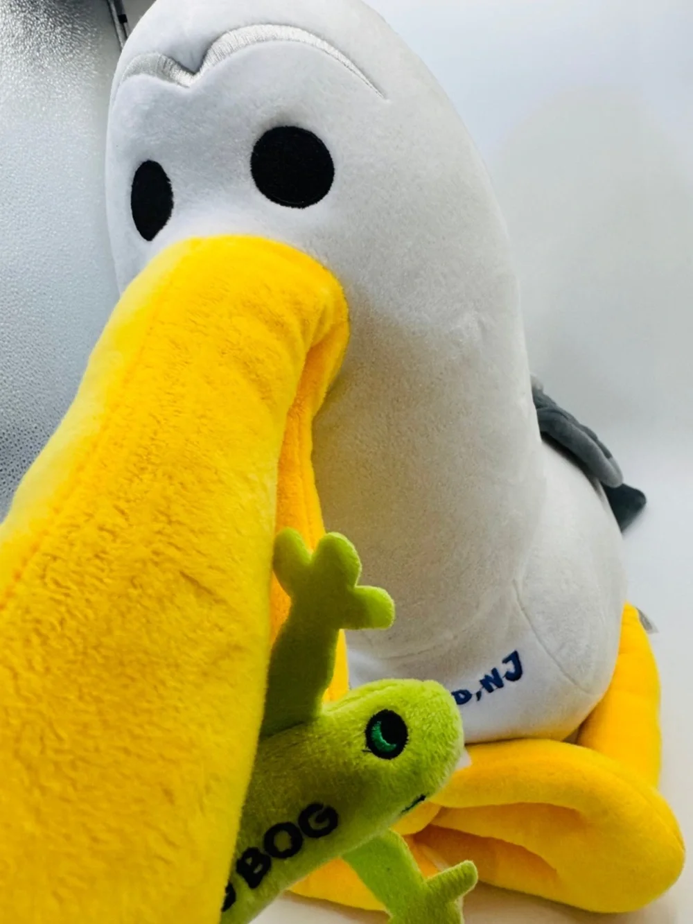 23” Wildwood NJ‎ Boardwalk Seagull Plush with Frog Bog in Mouth
